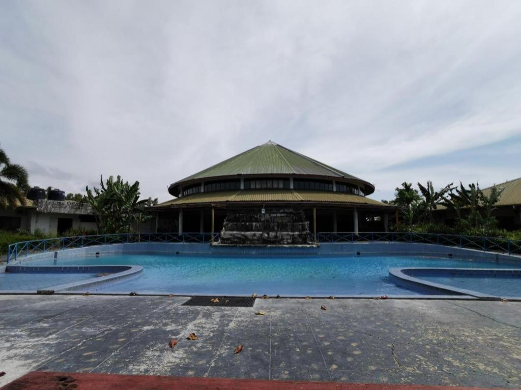 Oyo 89972 Borneo Paradise Hotel